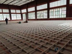 尋求體育場木地板什么牌子好