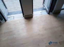 國標體育地板廠家報價