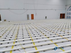 松木籃球場地地板保養方法