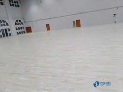 中等籃球場館木地板施工團隊