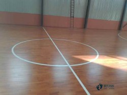 普通籃球場地地板施工工藝