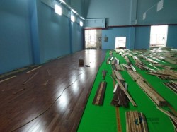 籃球木地板刷漆