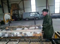 單層龍骨籃球館木地板怎樣保養