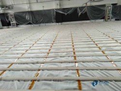 運動場木地板維護