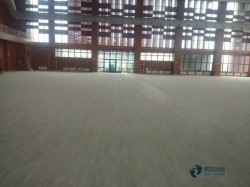 懸浮運動館地板施工方案