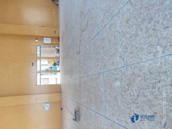 那里有體育運動木地板安裝公司