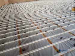 那里有籃球場地地板行業品牌