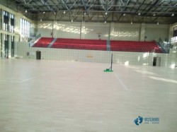 較好的體育場地木地板施工流程