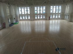 較好的籃球場地地板施工步驟