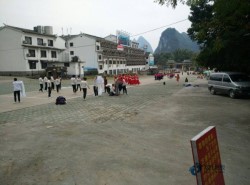 懸浮運動館地板施工工藝