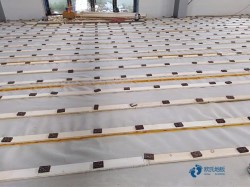 雙層龍骨籃球體育地板怎樣保養