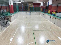 專業運動場館地板施工團隊