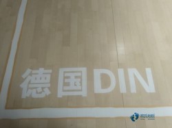 用什么籃球館地板安裝公司