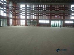 懸浮體育場木地板施工隊