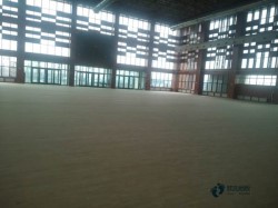 那里有體育木地板安裝公司