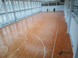 懸浮體育地板施工團隊