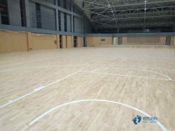 松木舞臺運動場館地板施工工藝