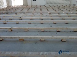 那里有體育館地板品牌