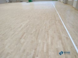 柞木體育館木地板怎樣保養