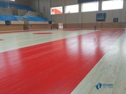 專業體育運動木地板施工團隊