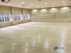 柞木籃球館木地板保養